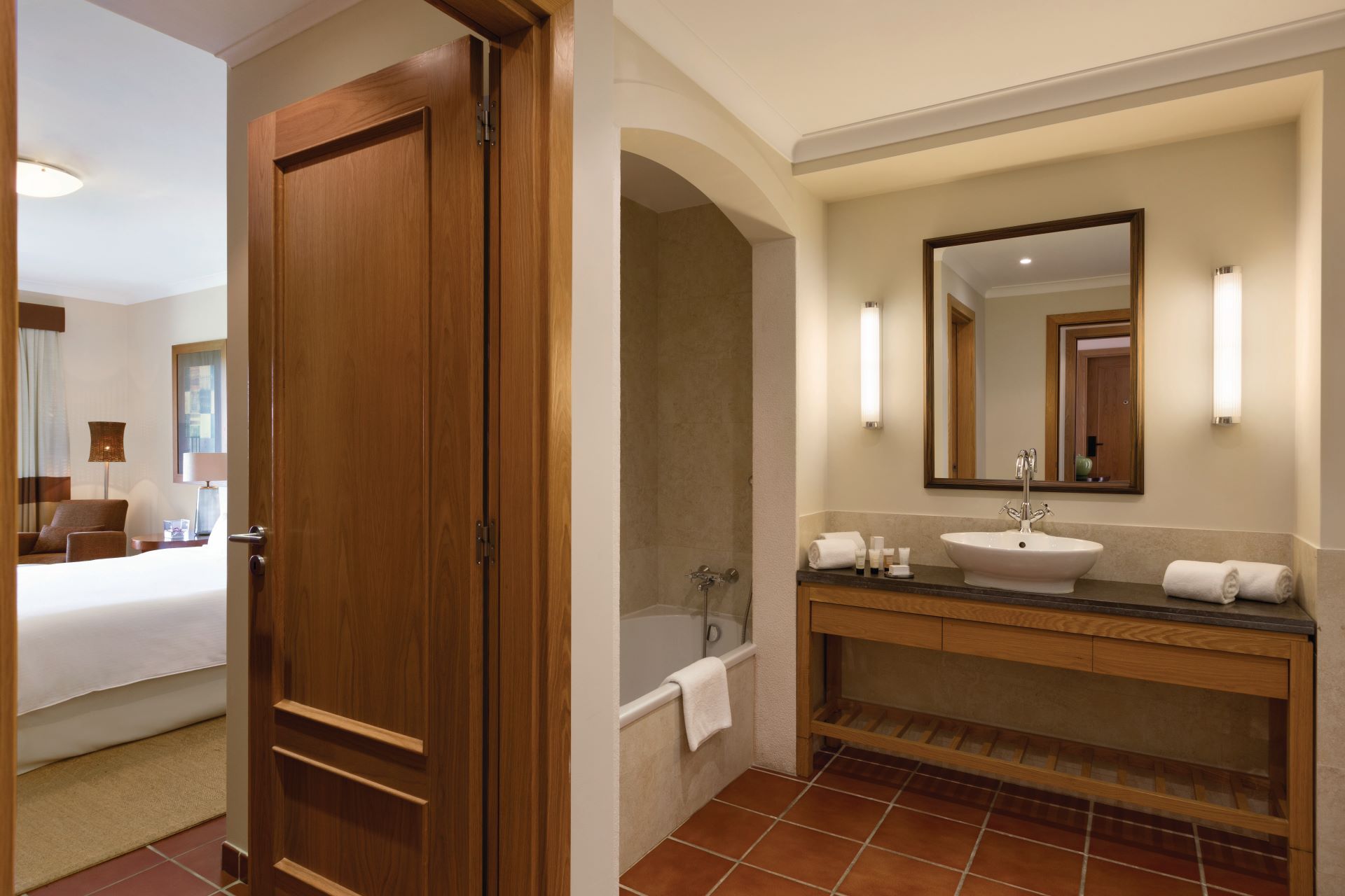 Dcr residences bathroom