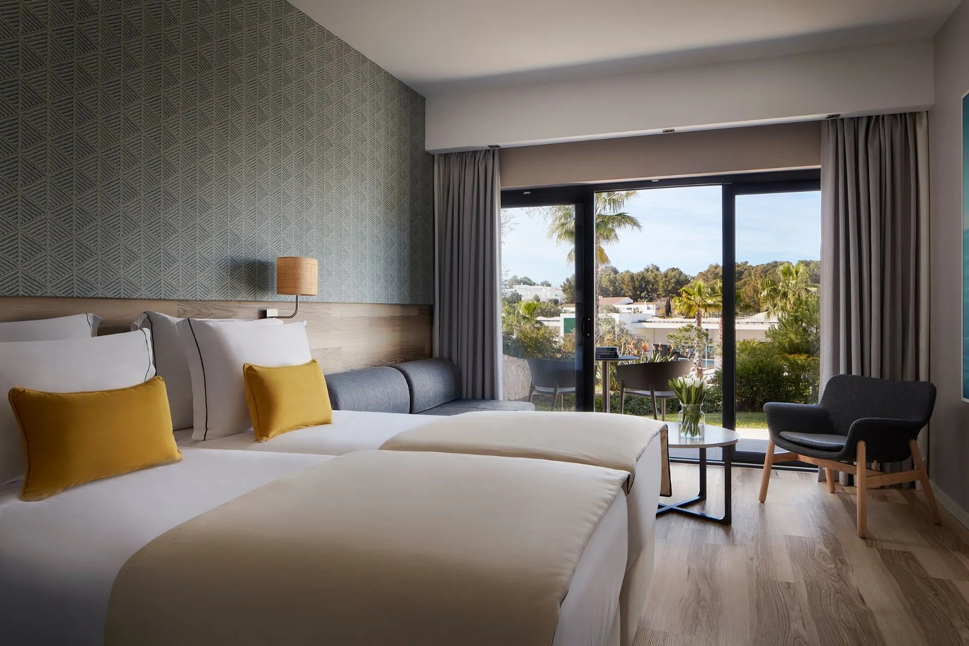 Tivoli alvor algarve resort guest room deluxe room 1